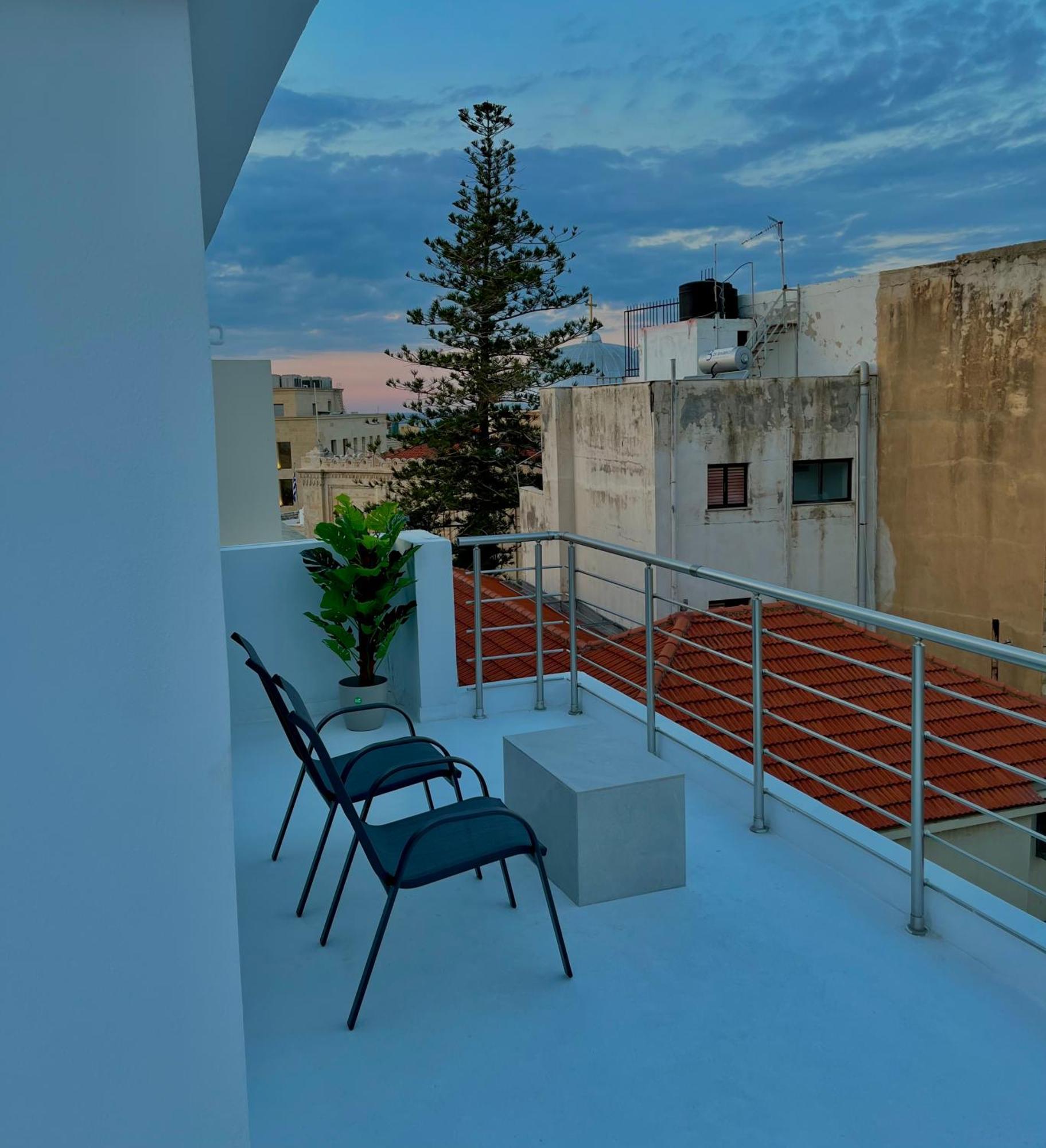 Meramvellou Living Apartment Heraklion  Exterior photo